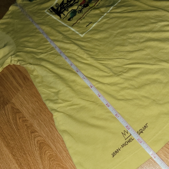 Uniqlo Jean-Michel Basquiat art shirt - Picture 9 of 11